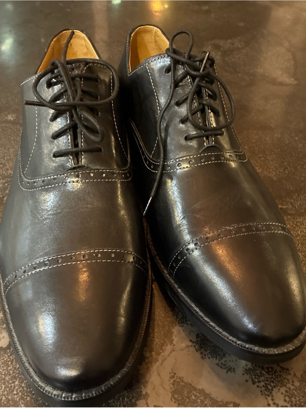 Cole Haan Black Leather Cap-Toe Oxford Dress Shoes Size 9 M